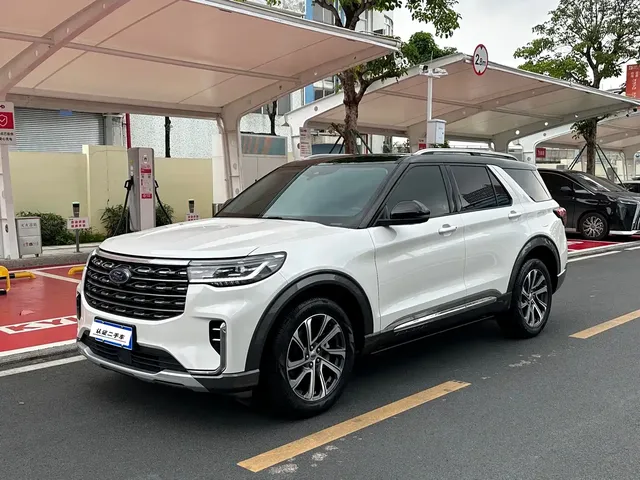 Ford Explorer 2023 EcoBoost 285 AWD Trend Plus Edition 6-Seater
