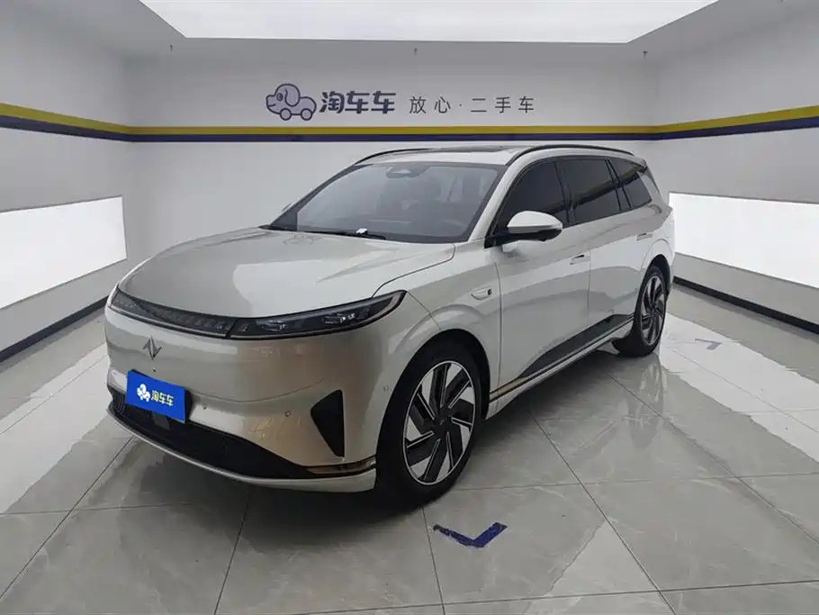 Dongfeng Yipai eπ008 2024 210Max Range Extender 6-Seater
