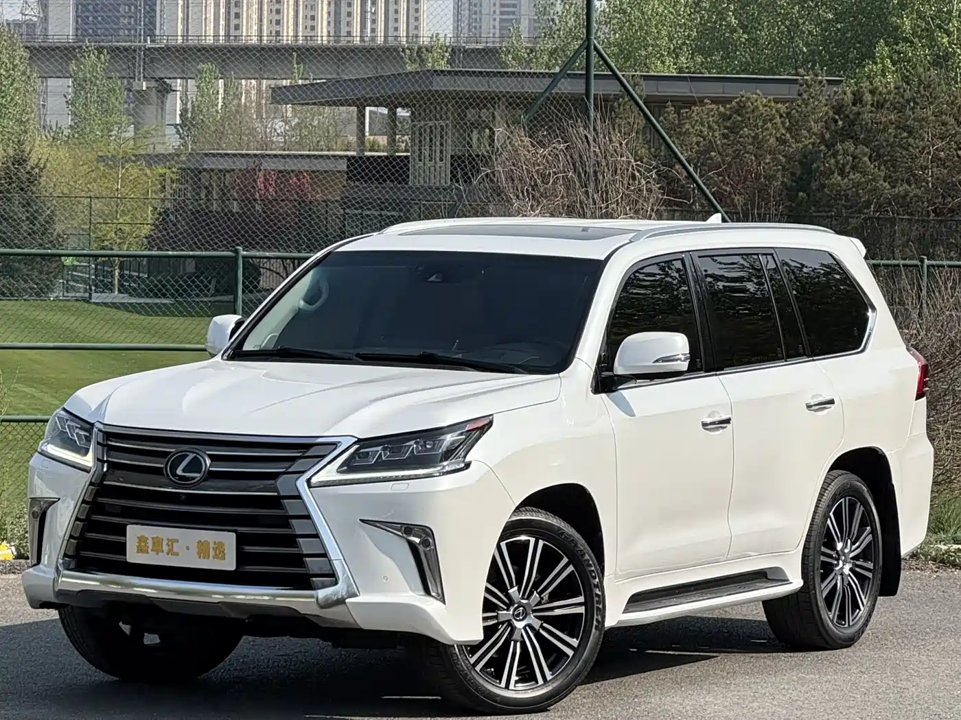 Lexus LX 2019 570 Dynamic Luxury Edition