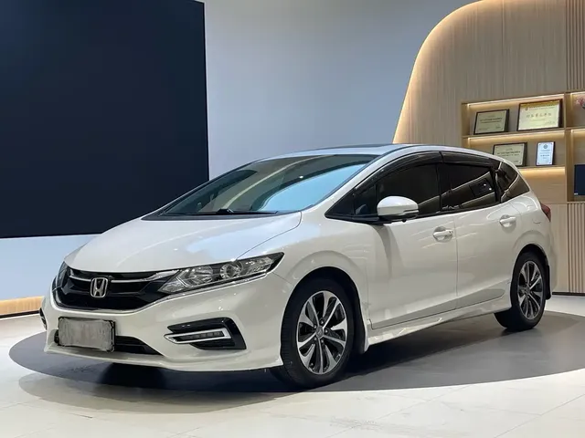 Honda Jade 2017 210TURBO CVT Fashion Edition 5-seater