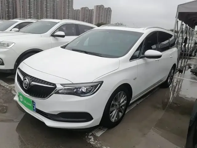 Buick GL6 2021 323T Mild Hybrid Connected Luxury