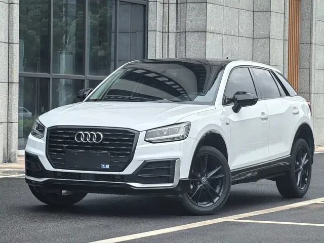 Audi Q2L 2021 35 TFSI Progressive Dynamic