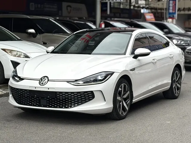 Volkswagen Lamando 2022 Lamando L 280TSI DSG Sporty Edition