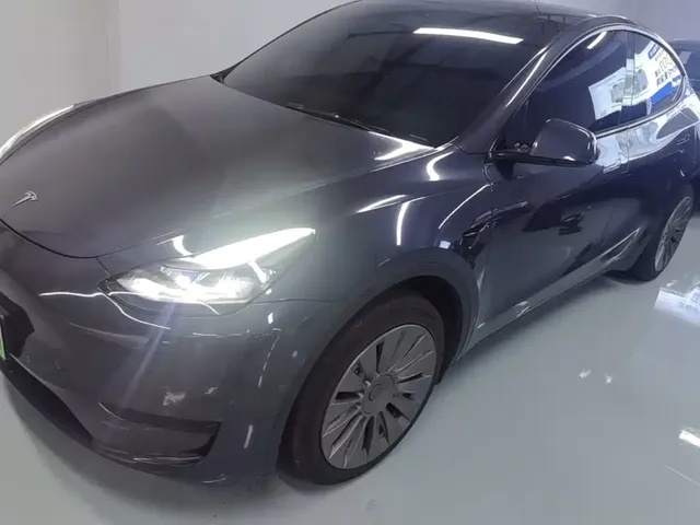 Tesla Model Y 2022 Facelift Rear-Wheel Drive Version