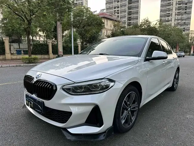 BMW 1 Series 2022 120i M Sport