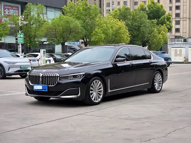 BMW 7 Series 2021 Model 730Li Luxury Package