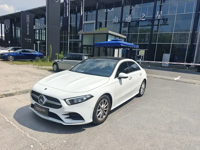 Mercedes-Benz A-Class 2022 A 200 L Sport Sedan Dynamic