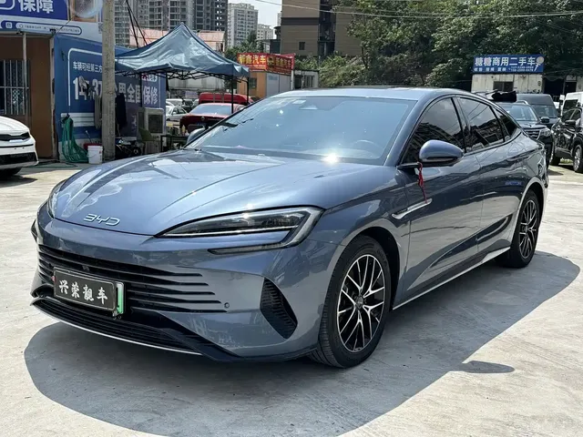 BYD Seal 2024 Glory Edition DM-i 1.5L 121km Prestige