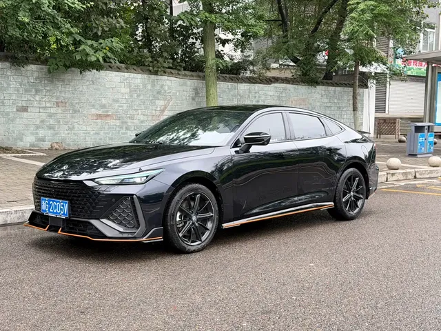 Changan UNI-V 2022 2.0T Speed Leader Edition