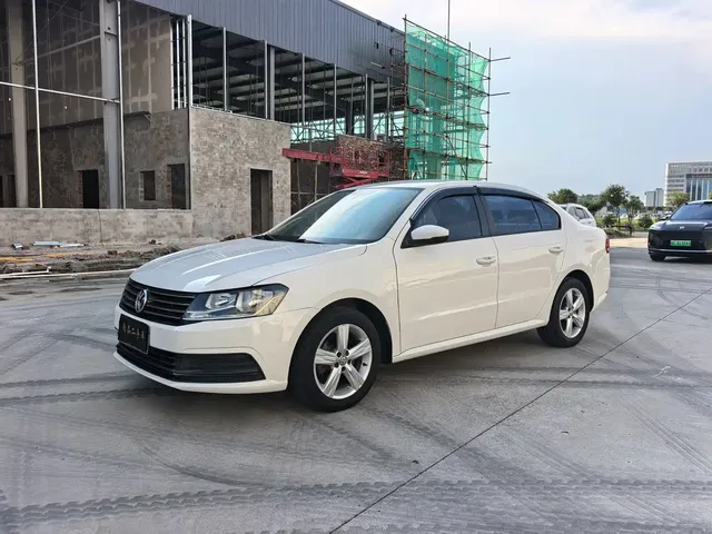Volkswagen Lavida 2017 1.6L Manual Trend Edition