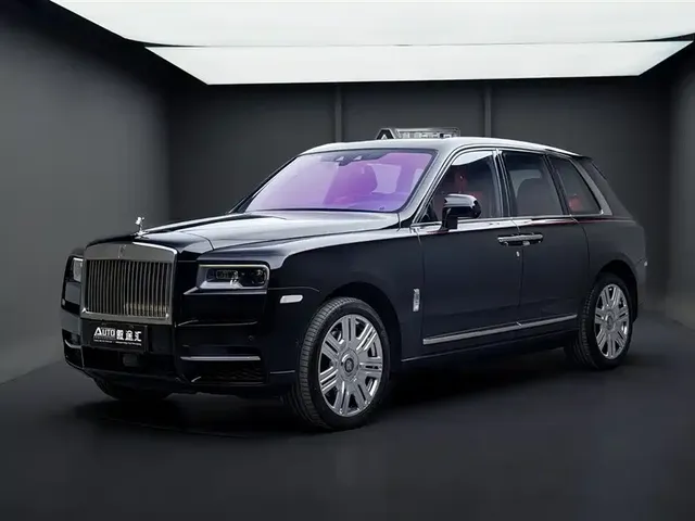 Rolls-Royce Cullinan 2018 4-Seater Version