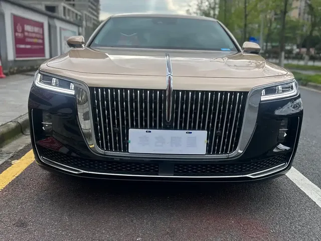Hongqi H9 2020 3.0T Smart Connection Qi Chang Edition