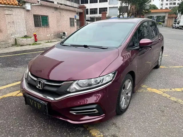 Honda Jade 2017 1.8L Automatic Comfort Edition 5-seater