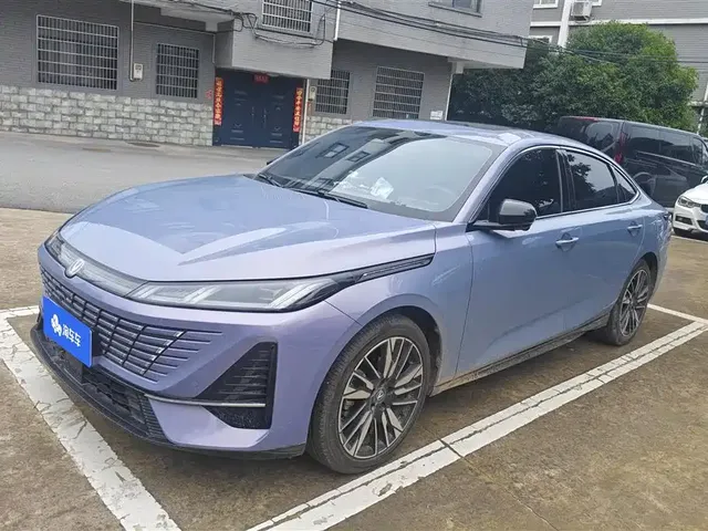 Changan Eado 2025 Model Year Facelift 1.5T 500Bar Premium Edition