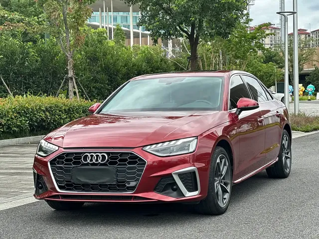 Audi A4L 2022 40 TFSI Fashion Dynamic