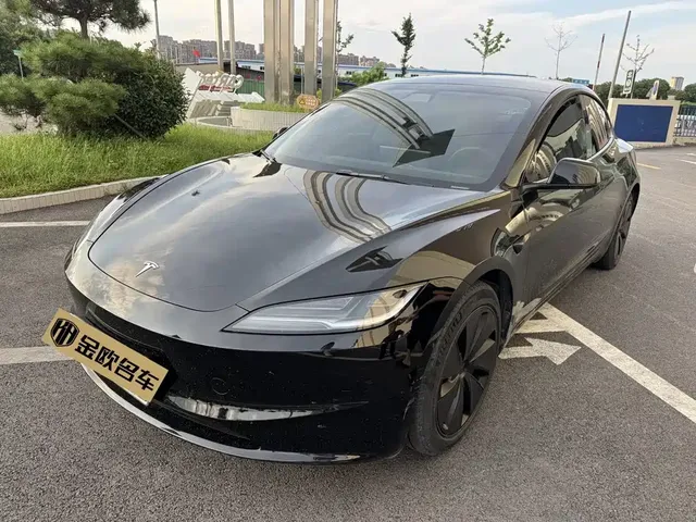 Tesla Model 3 2023 Rear-Wheel Drive