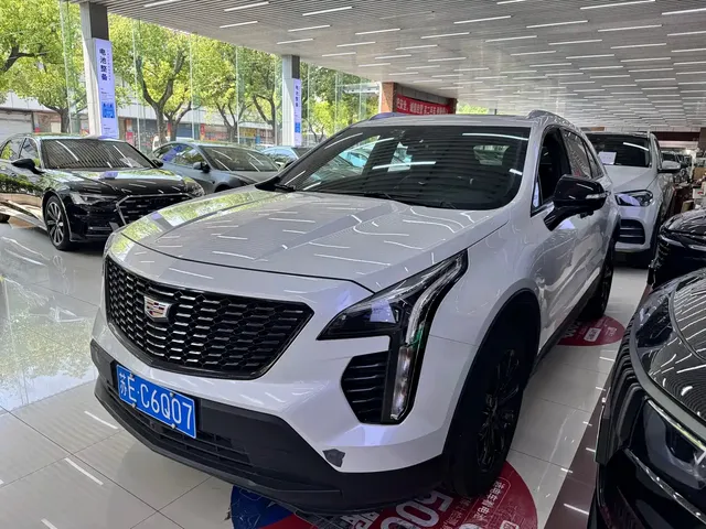 Cadillac XT4 2022 28T FWD Style