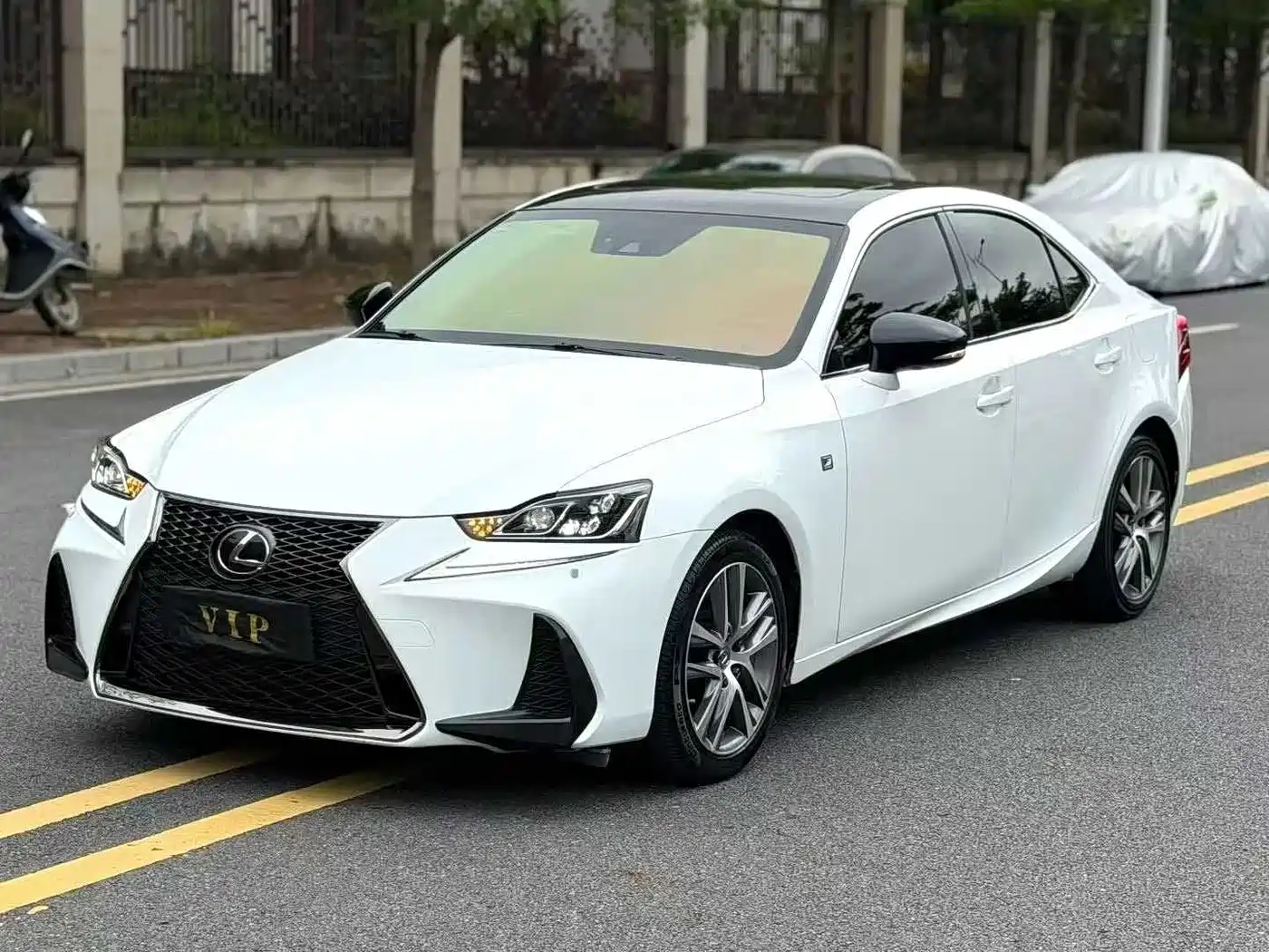 Lexus IS 2017 300 F SPORT