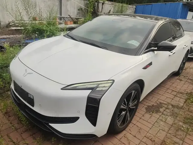 Hongqi EH7 2024 Model 820 Pro