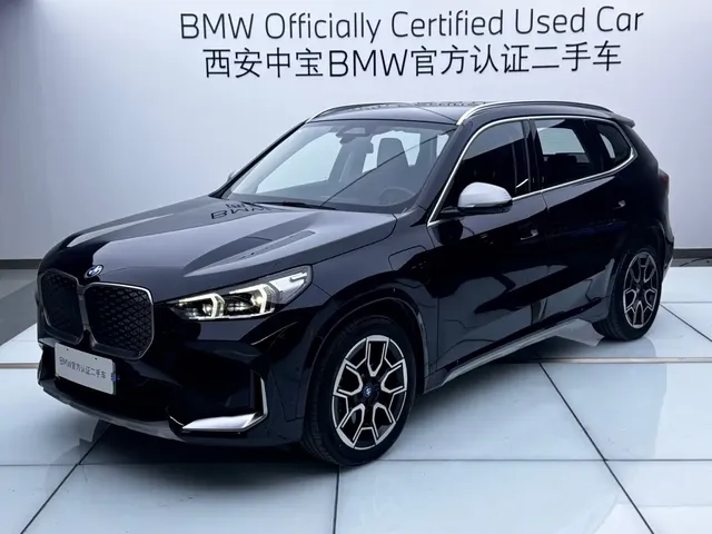 BMW iX1 2023 xDrive30L X Design Package