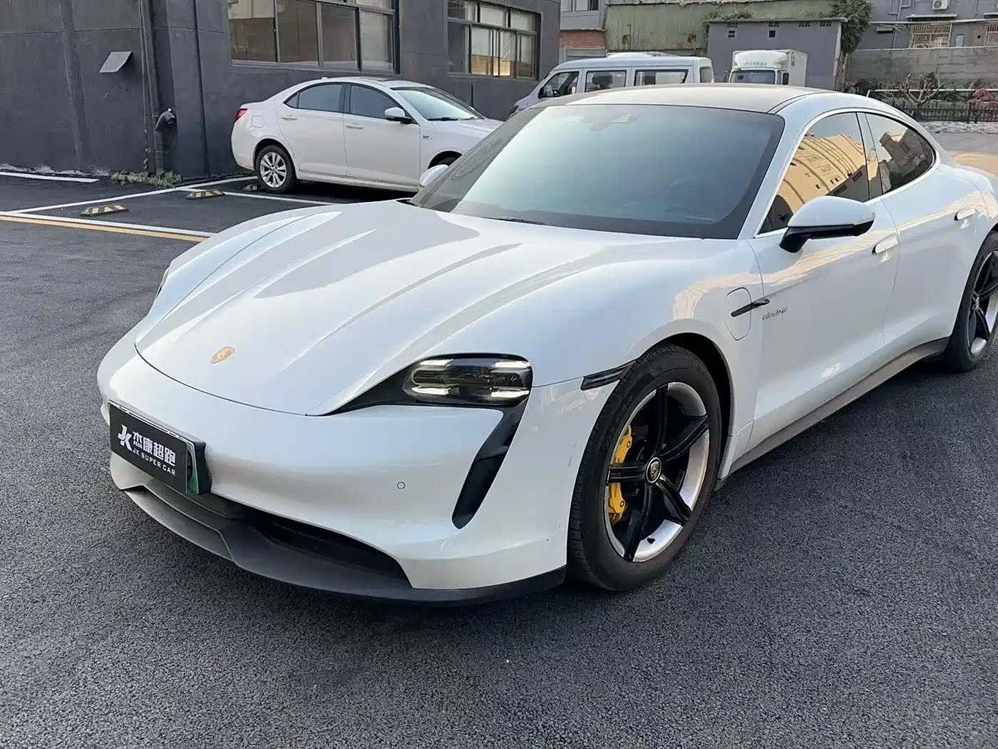 Porsche Taycan 2022 Taycan