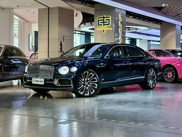 Bentley Flying Spur 2021 4.0T V8 Standard Version