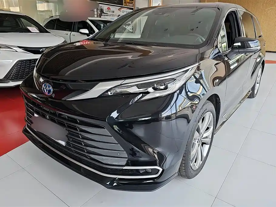 Toyota Sienna 2023 2.5L Hybrid Premium Edition