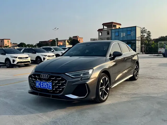 Audi A3 2025 A3L Limousine 35TFSI Flying Premium