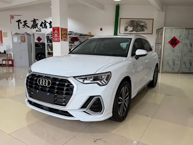Audi Q3 2022 35 TFSI Progressive Dynamic