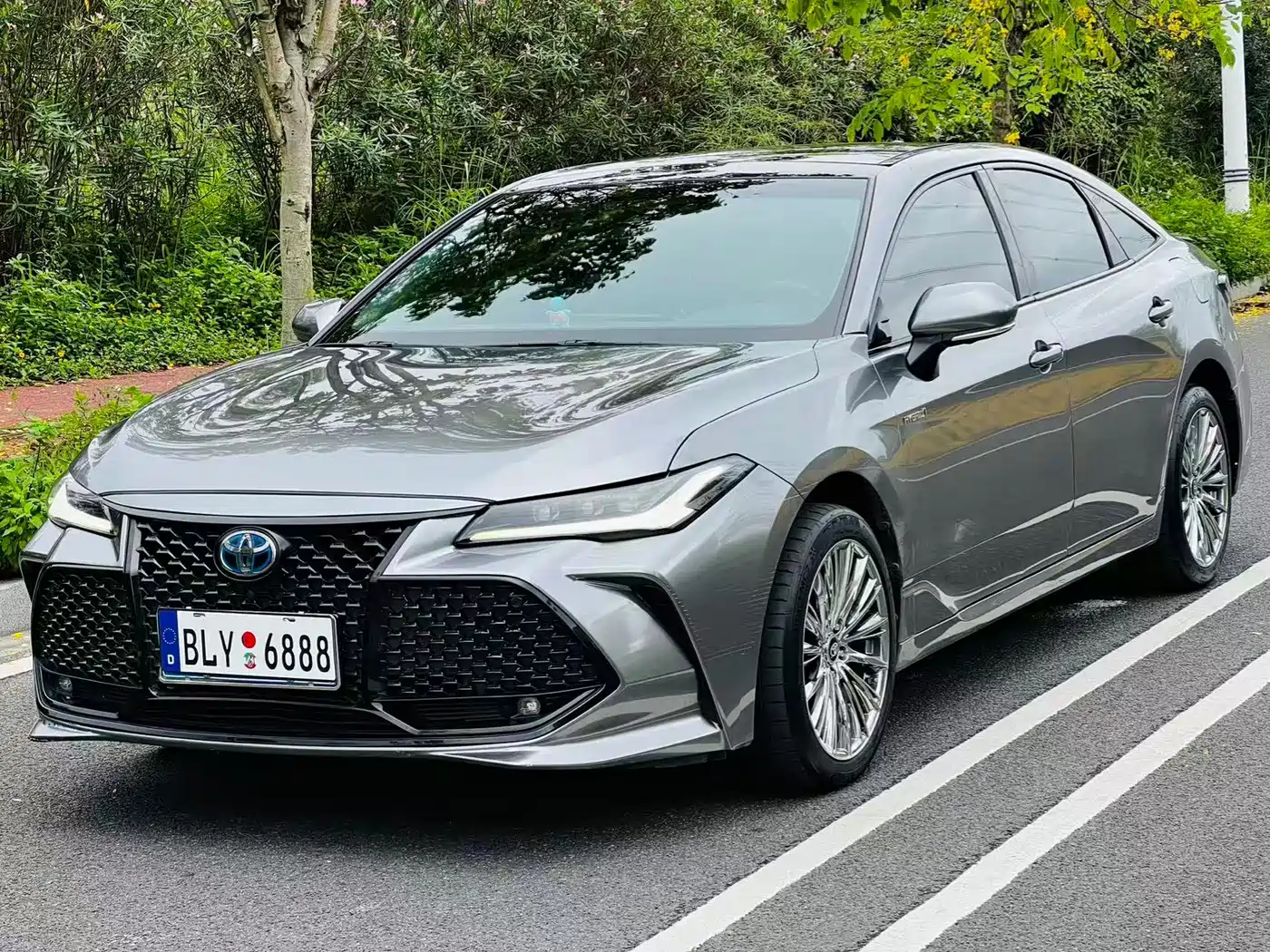 Toyota Avalon 2022 Hybrid 2.5L XLE Premium Edition