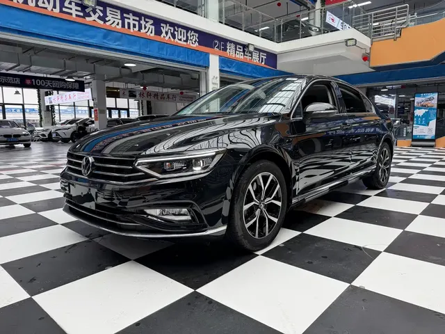 Volkswagen Magotan 2023 Model 2 Million Units Commemorative Edition 280TSI DSG Leading Version