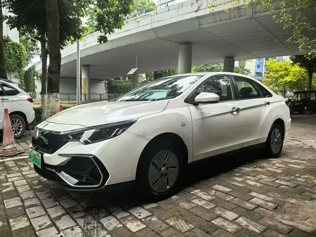 Venucia D60EV 2023 PLUS Comfort SI Edition