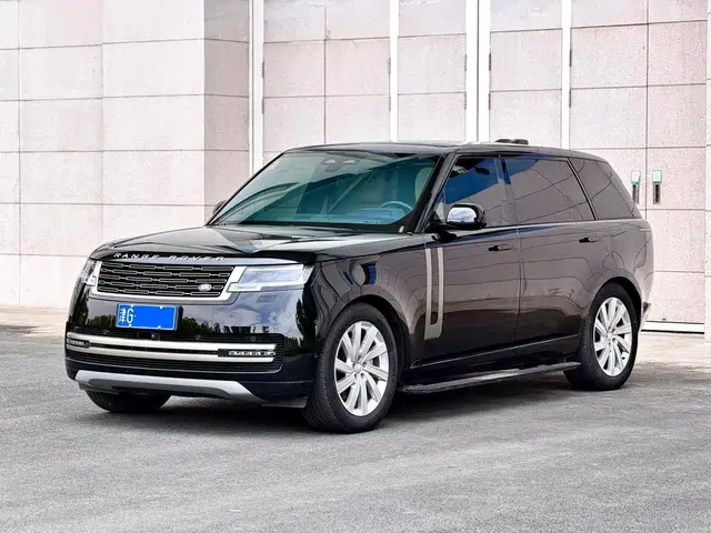 Land Rover Range Rover 2024 3.0 L6 400PS Golden Age Extended 7-Seater