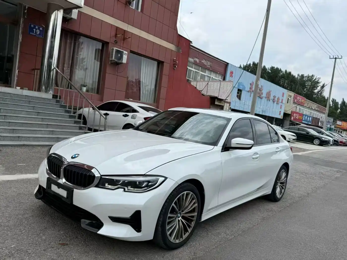 BMW 3 Series 2022 320i Sport Package