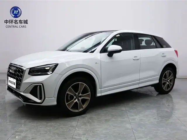 Audi Q2L 2022 35 TFSI Fashion Dynamic