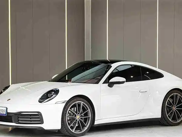 Porsche 911 2023 Carrera 3.0T