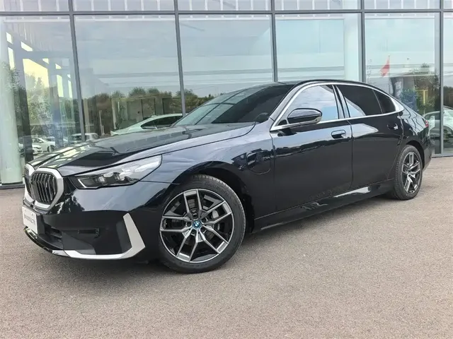 BMW i5 2024 eDrive 35L Premium Luxury Package