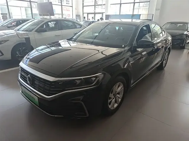 Volkswagen Passat New Energy 2025 430PHEV Hybrid Business Edition
