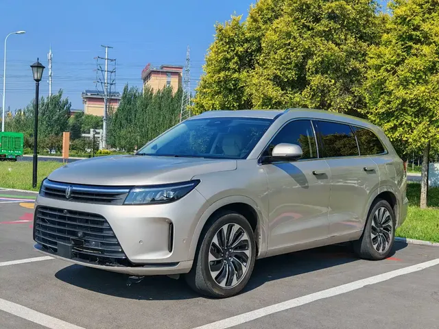 AITO Wenjie AITO M7 2022 1.5T RWD Comfort Edition