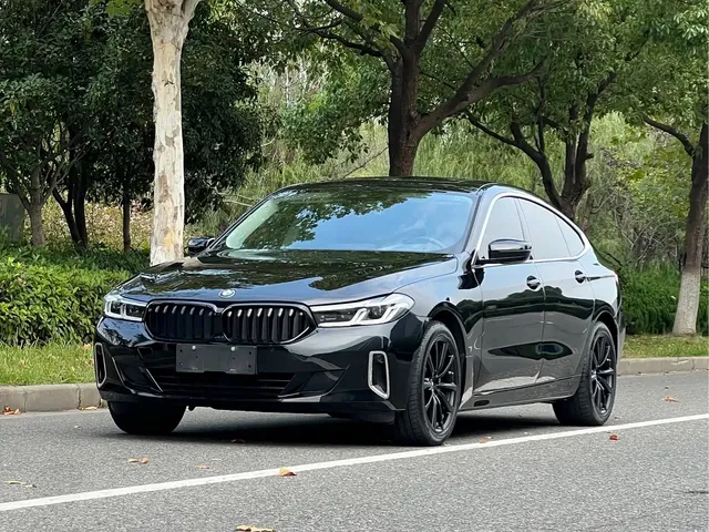 BMW 6 Series GT 2022 Model 630i Luxury Design Package