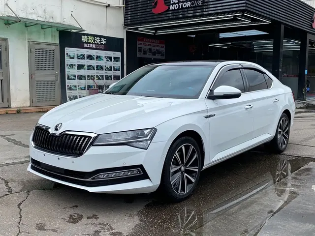 Škoda Superb 2022 TSI280 DSG Premium Edition