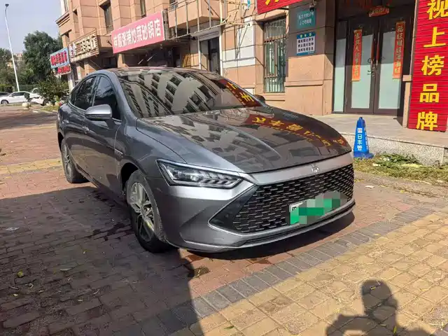 BYD Qin PLUS 2021 DM-i 120KM Premium