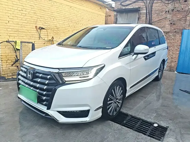 Honda Elysion 2024 2.0L e:HEV Luxury Edition