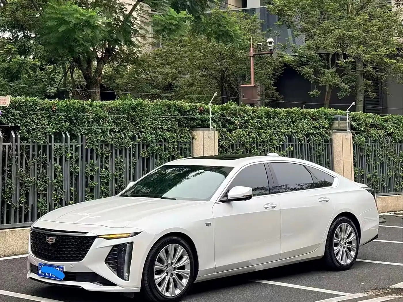 Cadillac CT6 2023 28T Premium Model