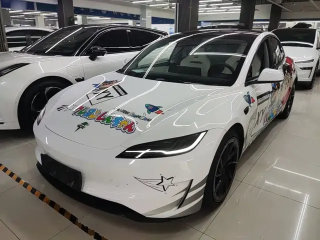 Tesla Model 3 2024 High-Performance All-Wheel Drive Edition