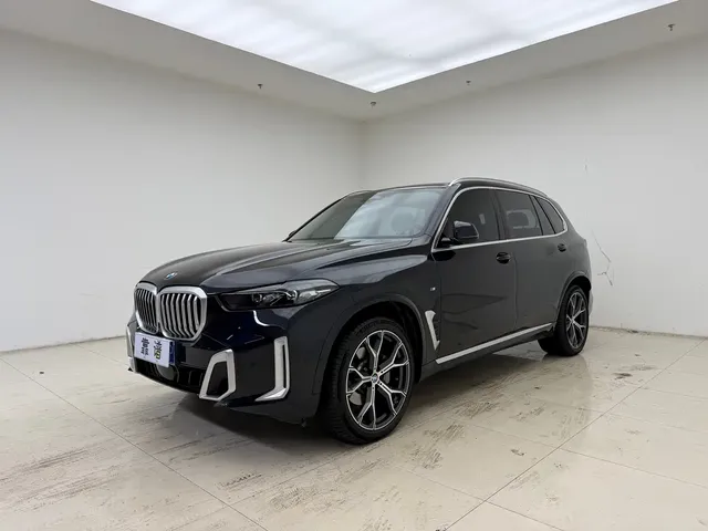 BMW X5 2023 xDrive 30Li Premium M Sport Package