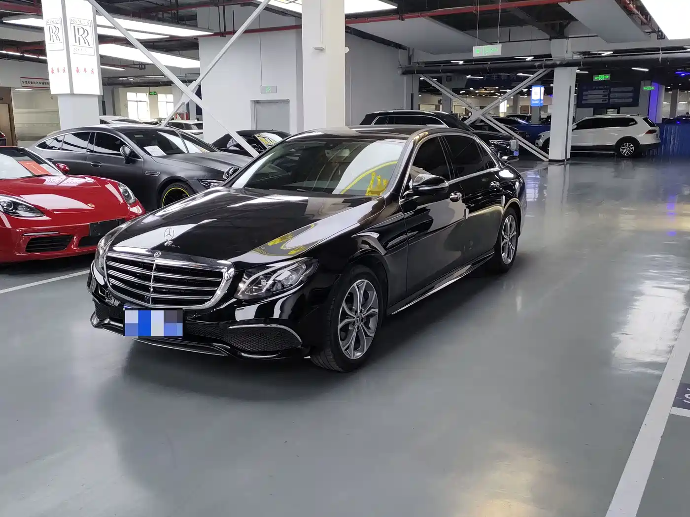 Mercedes-Benz E-Class 2020 E 300 L Sport Fashion Model