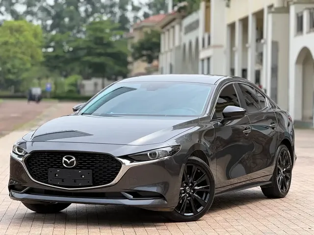 Mazda 3 Axela 2023 2.0L Automatic Premium Edition