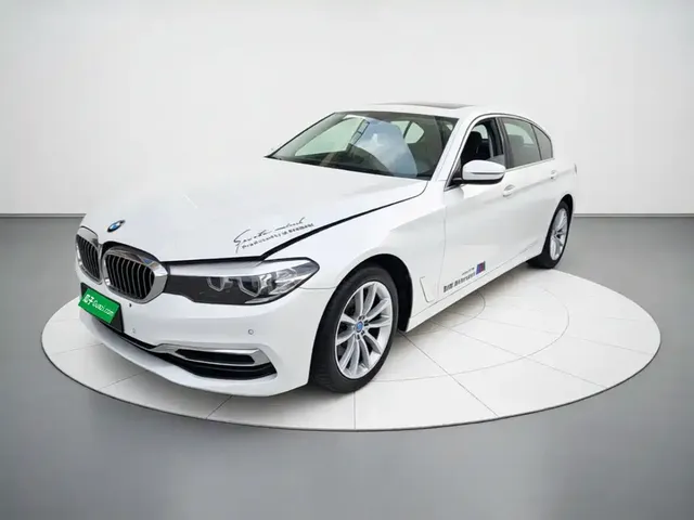 BMW 5 Series 2019 Facelift 525Li Luxury Package