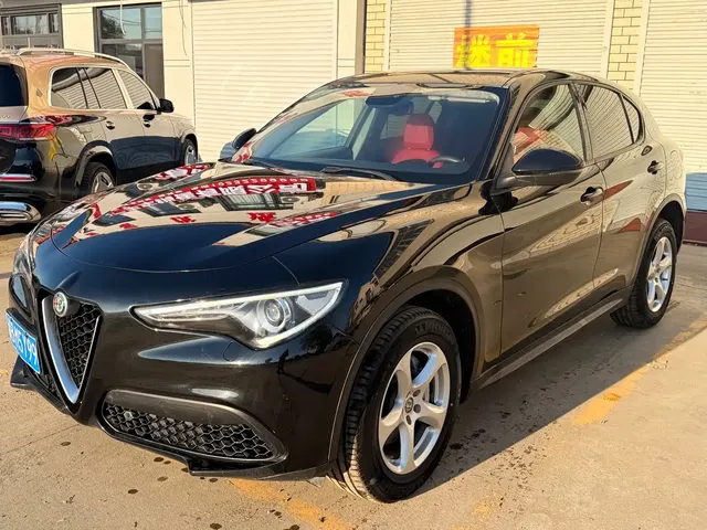 Alfa Romeo Stelvio 2017 2.0T 200HP Elite